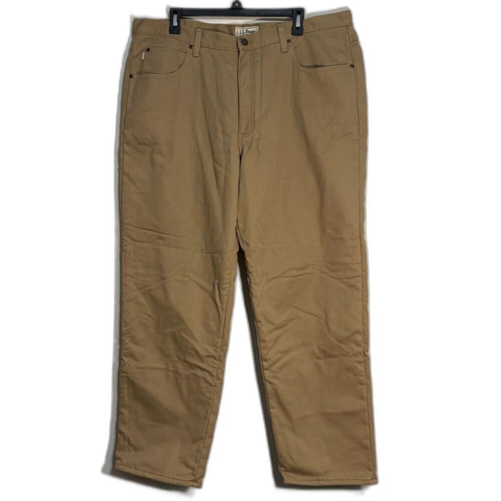 LL Bean Men's Relaxed Fit Lined Khaki pants 40 x 32 Cotton shell Poly liner